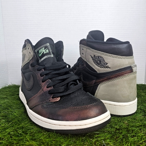Air Jordan 1 Retro High OG 'Patina' 555088-033 - Picture 1 of 10